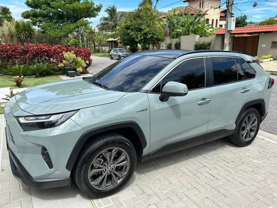 TOYOTA RAV4 2.5 VVT-IE HYBRID SX CONNECT AWD CVT